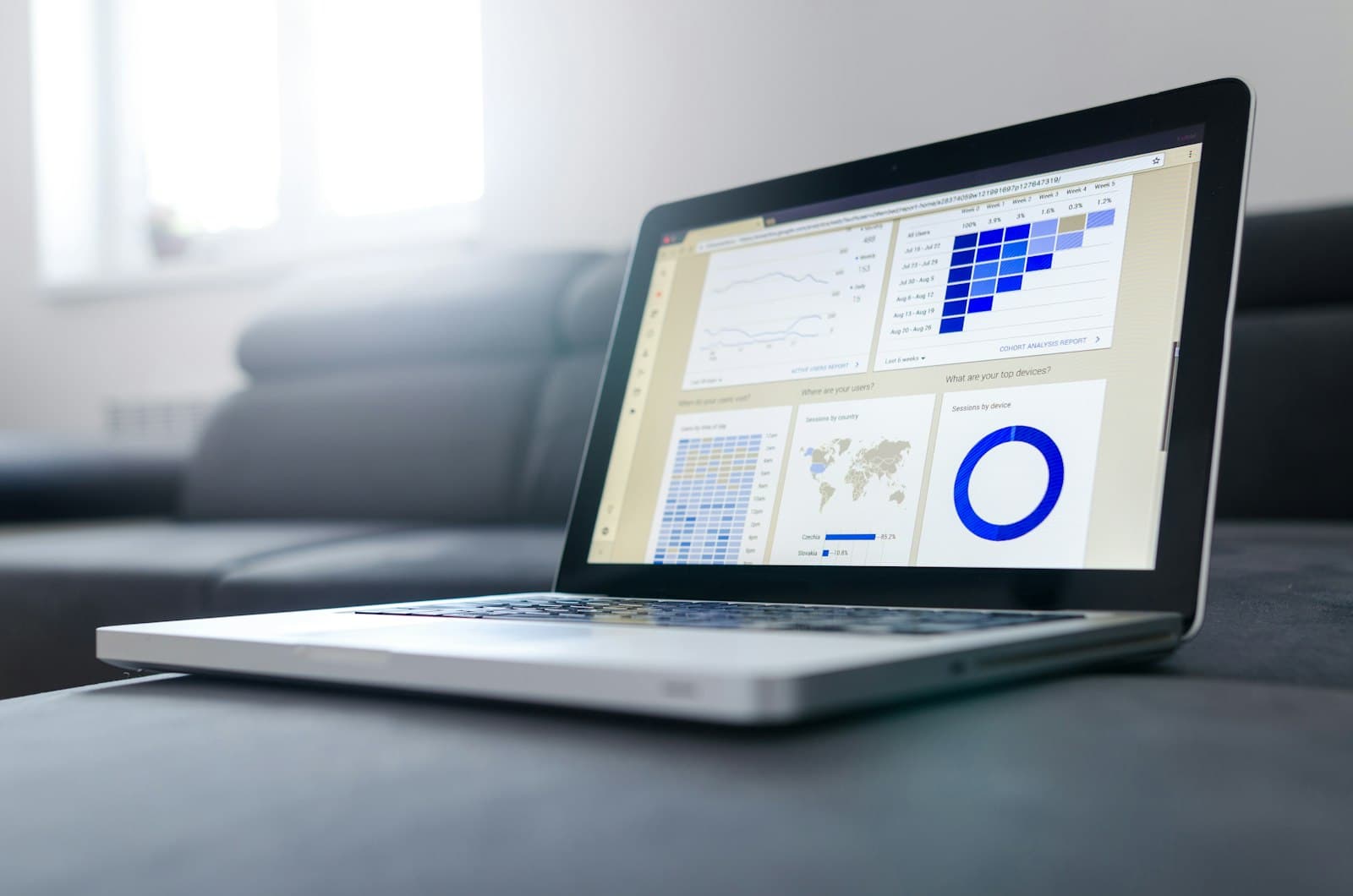 Best Business Laptops & Desktops in Kenya 2026 Buying Guide — Giga Team Solutions, +254 718 811 661