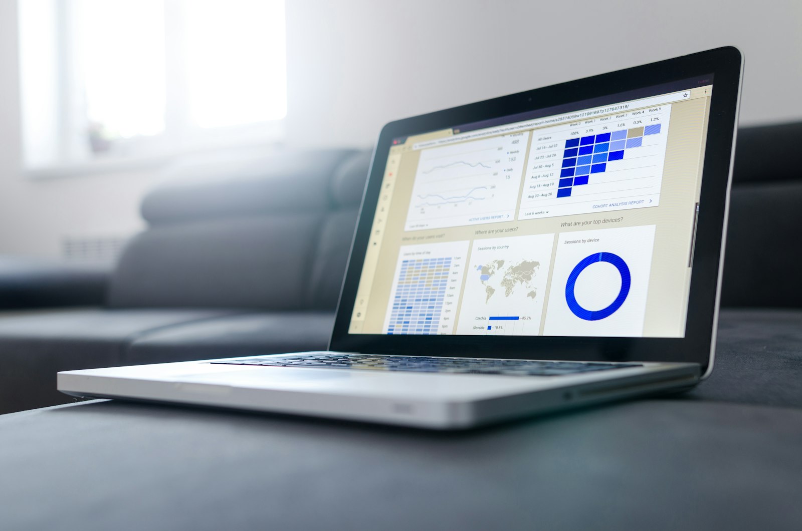 Best Business Laptops & Desktops in Kenya 2026 Buying Guide — Giga Team Solutions, +254 718 811 661